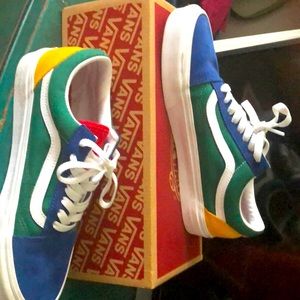 Vans Yacht Club Size 9